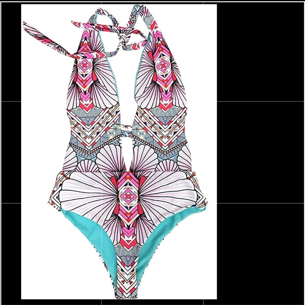 Cupshe Petal Printing Plunging Halter Swim Suit